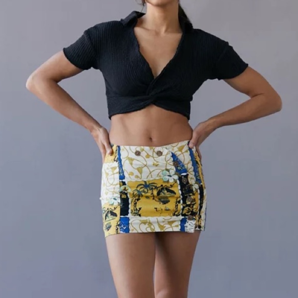 UO Tina Linen Mini Skirt